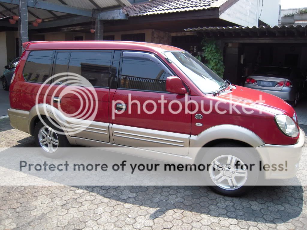 Mitsubishi Kuda Grandia Diesel M T Tahun 2004