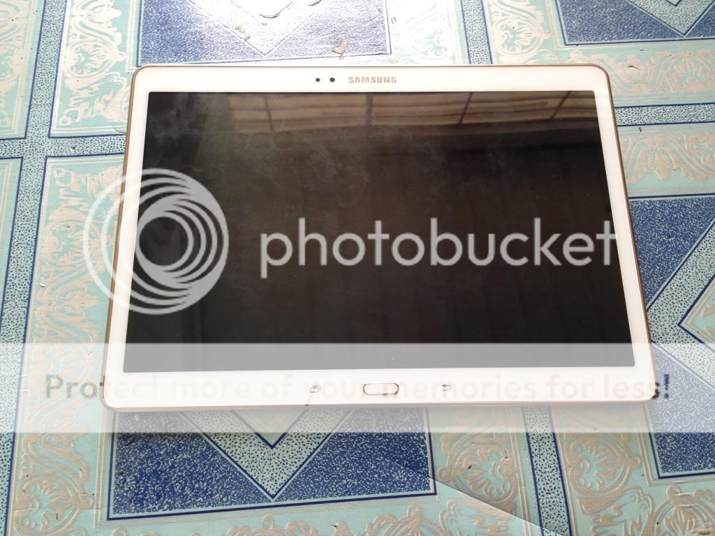 Cần bán Samsung Tad S 10.5 in T805 White 16g 3g new 98.99% bh cty 9 thang Giá tốt !
